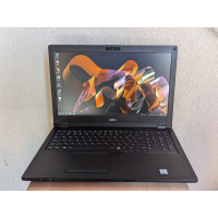 Ноутбук Б/В Fujitsu LifeBook E458 / 15 Full HD (1920x1080) / i5-7200U / 8 GB DDR4 /	Intel HD Graphics 620 (2gb) / SSD 128 GB