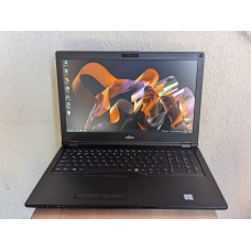 Ноутбук Б/В Fujitsu LifeBook E458 / 15 Full HD (1920x1080) / i5-7200U / 8 GB DDR4 /	Intel HD Graphics 620 (2gb) / SSD 128 GB