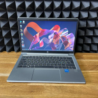 Ноутбук Б/В HP ProBook 430 G8 / 13 HD (1366x768) / i3-1115G4 / 16 GB DDR4 / Intel UHD Graphics (8gb) / SSD 256 GB