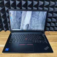 Ноутбук Б/В Lenovo ThinkPad E14 GEN 2 /14 FHD (1920х1080) / i5-1135G7 / 8 GB DDR4 /Intel iris xe Graphics / SSD 256 GB