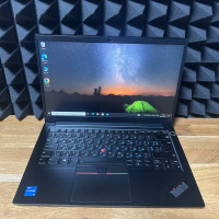 Ноутбук Б/В Lenovo ThinkPad E14 Gen2 / 14 FHD (1920х1080) / i5-1135G7 / 8 GB DDR4/ Intel iris xe Graphics / SSD 256 GB