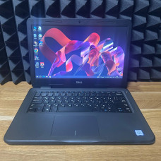 Ноутбук Б/В Dell Latitude 3310 /13 HD (1366x768) / i3-8145U / 8 GB DDR4 / Intel UHD Graphics 620/ SSD 128 GB
