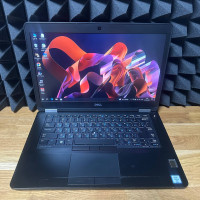 Ноутбук Б/У Dell Latitude е5470/14 FHD(1920x1080) /i5-6300U / 8 GB DDR3/ Intel Graphics 520 / SSD 128GB