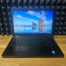 Ноутбук Б/В Dell Latitude E5550/15.6 HD (1366x768) /i5-5300U / 8 GB DDR3/ Intel HD Graphics 5500 / SSD 128GB