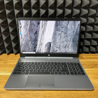 Ноутбук Б/В HP probook 255 g8 /15.6 FHD (1920x1080) /Ryzen 5 3500U / 16 GB DDR4 /AMD Radeon Vega 8 / SSD 256GB