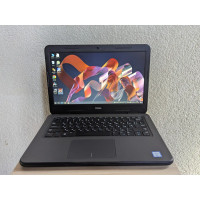 Ноутбук Б/В Dell Latitude 3310 / 13 HD (1366x768) / i3-8145U / 8 GB DDR4 / Intel UHD Graphics (2gb) / SSD 128 GB