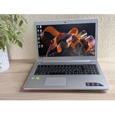 Ноутбук Б/В Lenovo 510-15ISK / 15.6 Full HD (1920x1080) / i7-6500U / 12 GB DDR4 / Intel HD Graphics 520 (2gb) + NVIDIA GeForce 940MX (4gb) / SSD 256 GB