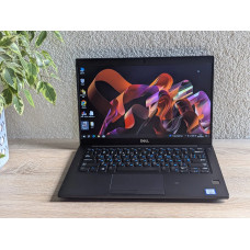 Ноутбук Б/В Dell Latitude 7390 / 13 Full HD (1920x1080) / i5-7300U / 16 GB DDR4 / Intel HD Graphics 620 (8gb) / SSD 256 GB
