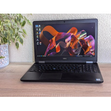 Ноутбук Б/У Dell Latitude E5570 / 15.6 Full HD (1920x1080) / i5-6300U / 8 GB DDR4 / Intel HD Graphics 520 (2gb) / SSD 128 GB