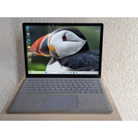 Ноутбук Б/В Microsoft Surface Laptop 2 / 14 Full HD (1920x1080) сенсорний / i5 7300U / 8 GB DDR4 / Intel HD Graphics 620 (2gb) / SSD 256 GB