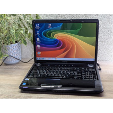 Без АКБ! Ноутбук Б/В Toshiba PЗ300 / 15.6 HD (1366x768) / Core 2 Duo T6400 / 4 GB DDR2 / Radeon HD 4500 Series / SSD 128 GB + HDD 380 GB