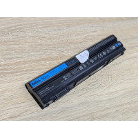 Оригінальна акумуляторна батарея Dell T54FJ