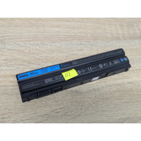 Оригінальна акумуляторна батарея Dell T54FJ
