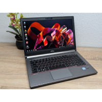 Ноутбук Fujitsu E746: 14 Full HD Intel Core i5-6200U 8 GB DDR4 240Gb SSD Б/В