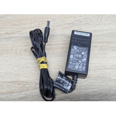 Блок живлення Polycom SPS-12A-009, 12 В, 1 А, 5.5 x 2.5 мм Б/В