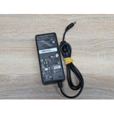Блок живлення 65W 20V 3.25A 5.5 × 2.5 мм Б/В