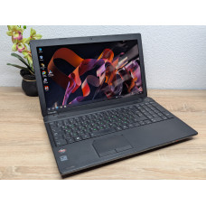 Ноутбук Toshiba Satellite C50D-A-12M: 15.6 AMD E1-1200 8 GB DDR3 AMD Radeon HD 7310 SSD 128Gb Б/В