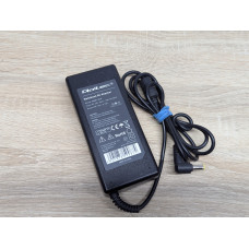 Блок живлення Qoltec 50087,90W,19V,4.74A,5.5 x 1.7 мм Б/В