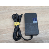 Блок живлення Microsoft Surface Power Supply 1800: 44W 15V 2.58A Surface Connect Б/В
