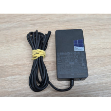 Блок живлення Microsoft Surface Power Supply 1800: 44W 15V 2.58A Surface Connect Б/В