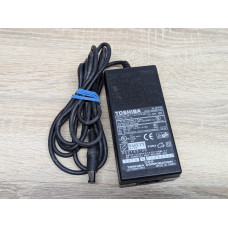 Блок живлення Toshiba PA3260U-1ACA, 60Вт, 15 В, 4А, 6.3 x 3.0 мм Б/В