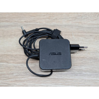 Блок живлення Asus 65W 19V 3.42A 4.0 x 1.35 мм Б/В