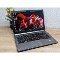 Ноутбук Fujitsu E746: 14 Full HD Intel Core i5-6200U 8 GB DDR4 240Gb ssd Б/В