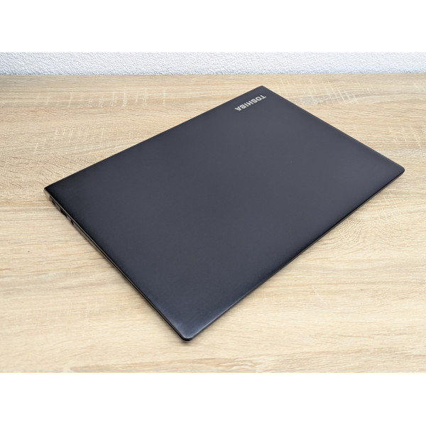 Ноутбук Toshiba Portege X30-D:13 Full HD сенсорний,Intel Core i5-7300U,8 GB DDR4,SSD 128Gb Б/В