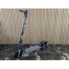 Електросамокат Segway Ninebot KickScooter F25E II Б/В