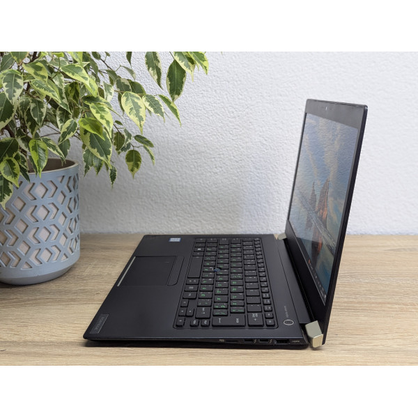 Ноутбук Toshiba Portege X30-D:13 Full HD сенсорний,Intel Core i5-7300U,8 GB DDR4,SSD 128Gb Б/В