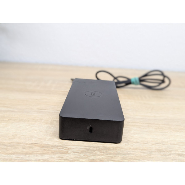 Док-станція Dell D6000 (USB 3.0, USB Type-C, HDMI, DisplayPort, Gigabit Ethernet)