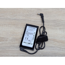 Блок живлення i.t.Works 4305604,65W,19V,3.42A,4.5 x 3.0мм Б/В
