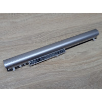 Оригінальна акумуляторна батарея HP LA04 Б/В