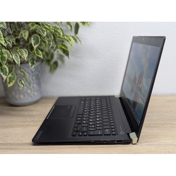Ноутбук Toshiba Portege X30-D:13 Full HD сенсорний,Intel Core i5-7300U,8 GB DDR4,SSD 128Gb Б/В