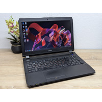 Ноутбук Clevo Vision P65\P67SE:15.6 Full HD Intel Core i7-4710HQ,16 GB DDR3,GeForce GTX 970M 3Gb SSD 256Gb Б/В