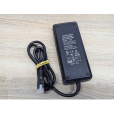 Блок живлення Guangdong LYD0901000U, 90 Вт, 9В, 10.0А, 4-pin DC plug Б/В