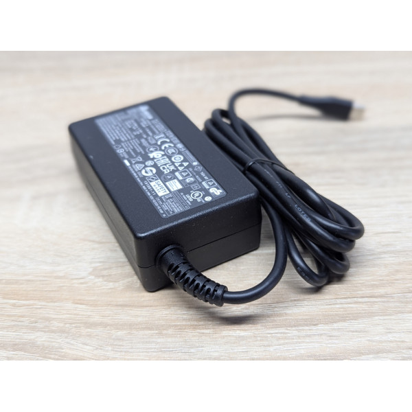 Блок живлення Delta USB-C 65w, Type-C