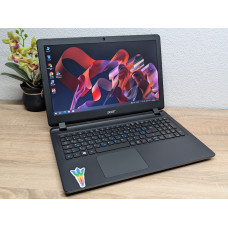 Ноутбук Acer Aspire ES1-572:15.6 Intel Core i5-6200U,8 GB DDR3,Intel HD Graphics, SSD 128Gb Б/В