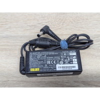 Блок живлення Fujitsu ADP-40HH A, 40 W, 19V, 2.1 А, 5.5x2.5мм Б/В