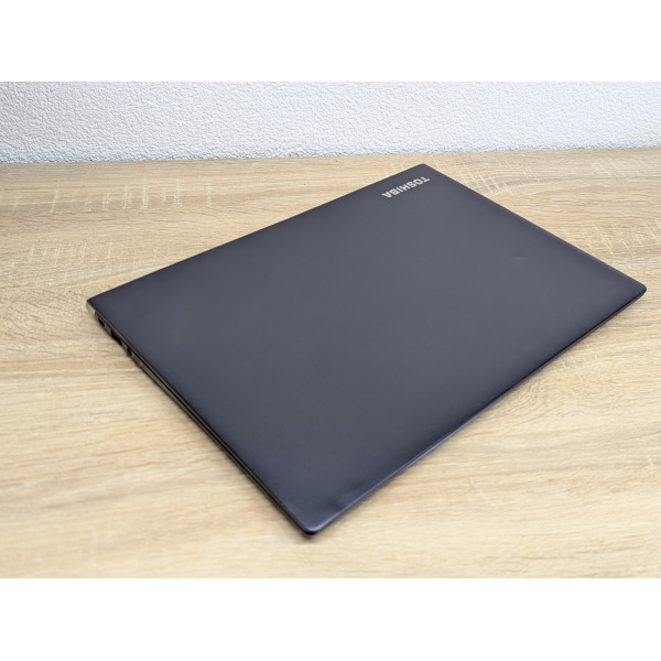 Ноутбук Toshiba Portege X30-D:13 Full HD сенсорний,Intel Core i5-7300U,8 GB DDR4,SSD 128Gb Б/В