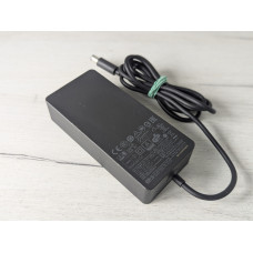 Microsoft surface 1749 90W 7.4×5.0 Б/В