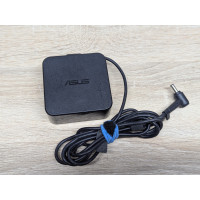 Блок живлення ASUS ADP-65GD D,65 Вт,19 В,3.42 А,4.5x 3.0 мм Б/В