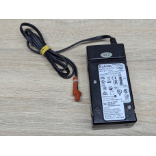 Блок живлення Extron 28-327-57LF, 12 В, 1.5 А, 2-контактний затискний роз'єм Б/В