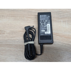 Блок живлення Delta Electronics 65W 19V 3.42A 5.5 x 2.5мм Б/В