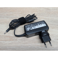 Блок живлення ADP-40TH A, 18W, 15V, 1.2A, 4.0 х 1.35 мм Б/В