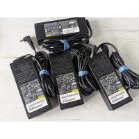 Fujitsu 80w 5.5x2.5 - 19V