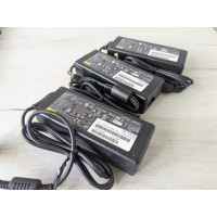 Fujitsu 5.5x2.5 19V 90w