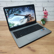 Ноутбук Б/В Samsung 350E Діагональ: 17 Intel Core i5-3210M @2.50GHz 8 GB DDR3 Intel HD Graphics 4000+ AMD Radeon