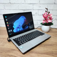Уцінка!Ноутбук Б/В Fujitsu S937:13 Full HD сенсор,Intel Core i5-7300U,4 GB DDR4, Intel HD Graphics, SSD 128Gb
