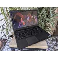 Ноутбук Б/В Dell Vostro 15-3568:15 Full HD, Intel Core i7-7500U,16 GB DDR4,AMD Radeon HD 8500M,SSD 256Gb